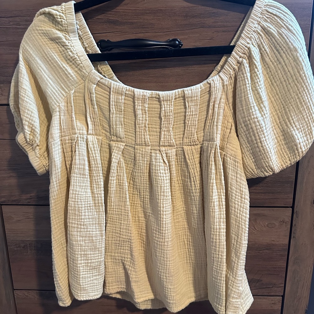 Cream Puff Sleeve Women's Top